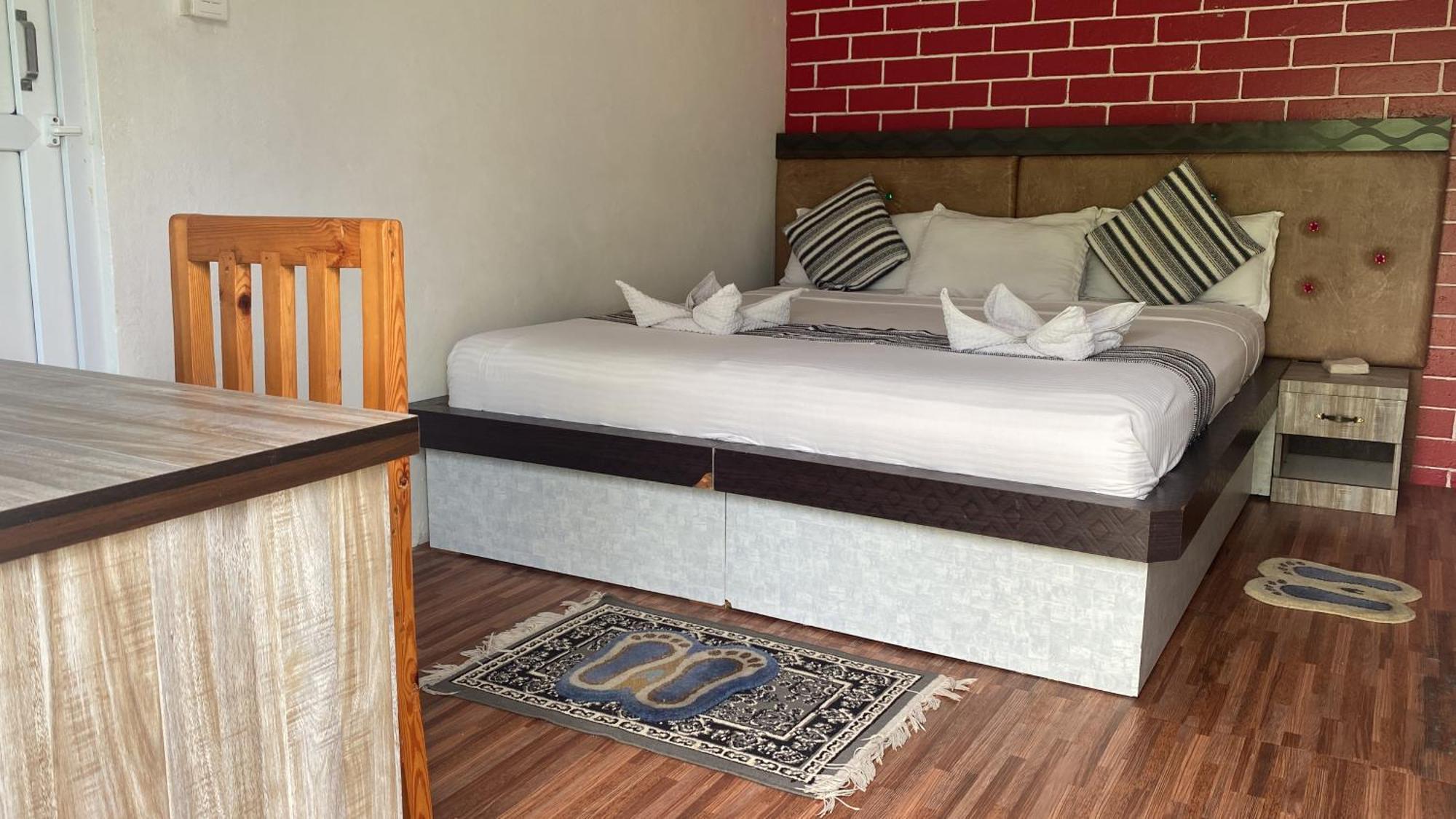 The Glasshouse Hotel Kawasoti Dış mekan fotoğraf